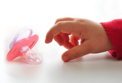 Lilz caress Silicone Nipple Baby Pacifier Soft and Safe Soother Teether for Babies-VN05 Soother(Multicolor)