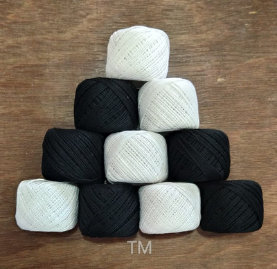 Elexiq Black + White Thread(30 m Pack of10)