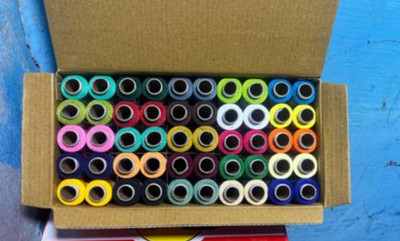 Traffic 25 colour Thread(150 m Pack of50)