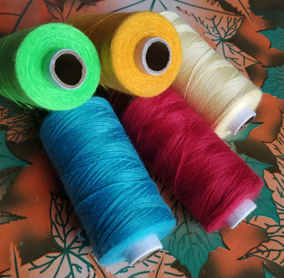 supermoon Multi Coloured Thread(135 m Pack of100)