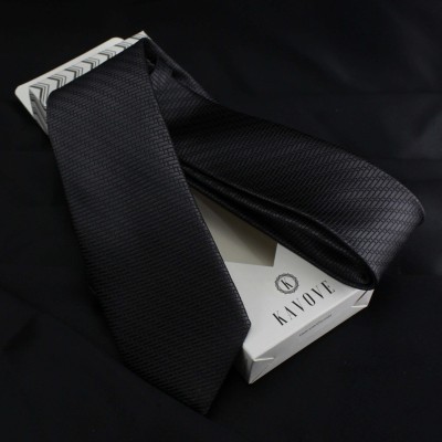 Kovove Solid Tie