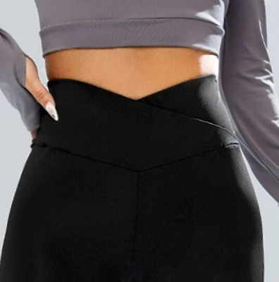 IMPERATIVE Solid Women Black Tights