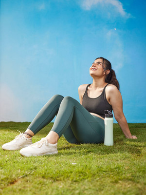 BlissClub Solid Women Dark Green Tights