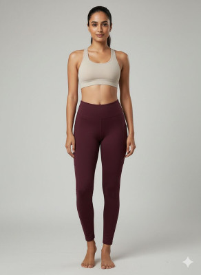 CORMACT Solid Women Maroon Tights