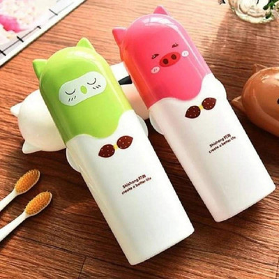 WiiBross Portable Cartoon Animal Toothbrush Holder Box Pack of 2 Plastic Toothbrush Holder