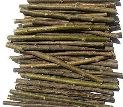 KM Priyanka KM-NEEM-T-P40 Medium Toothbrush(Pack of 40)
