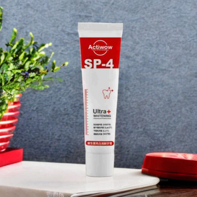 ACTIWOW SP4 Teeth Whitening Mint Paste for a Vibrant Smile and Fresh Breath Toothpaste(40 g)