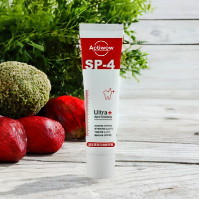 ACTIWOW Sp-4 Charcoal Whitening Toothpaste with Fresh Pineapple Extract Toothpaste(40 g)