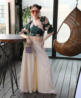 Pina Colada Casual Printed Women Green Top