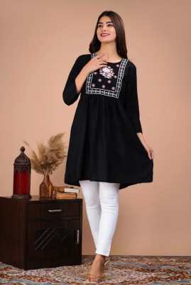 KAAYISHA Casual Embroidered Women Black Top