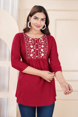 Chavar Casual Embroidered Women Maroon Top