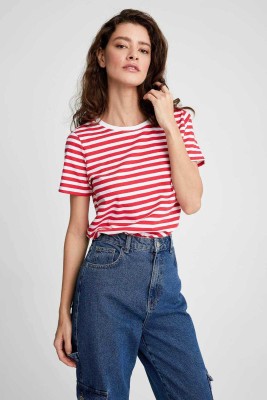 Baeship Striped Women Round Neck Red T-Shirt