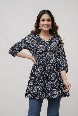 Vastrakaya Casual Printed Women Black, White Top