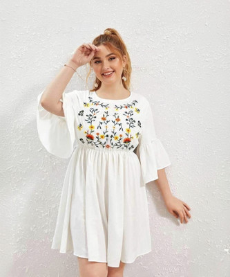 Muskann Casual Ombre Women White Top