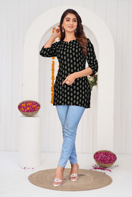 VSAAJ FASHION Women Printed Straight Kurta(Black)