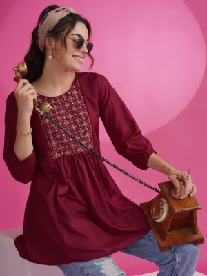 Youthnic Party Embroidered Women Maroon Top