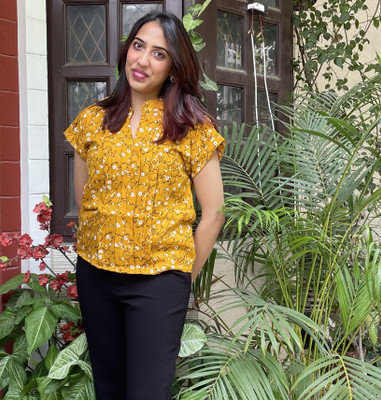 The Wink Label Casual Floral Print Women Yellow Top