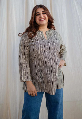 NG NIROMIKA Casual Printed Women Black, Beige Top