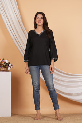 Udhay Women Solid, Embroidered A-line Kurta(Black)