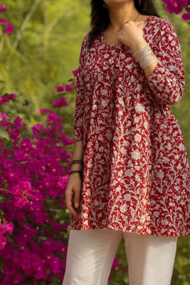 Akanttaa Casual Floral Print Women Red Top