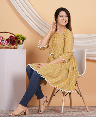 METAFAB Casual Printed Women Yellow, White Top