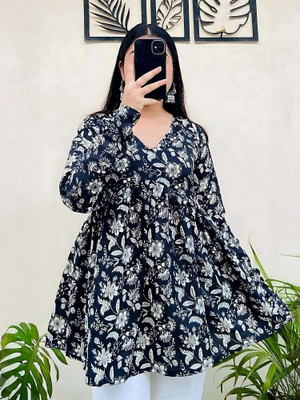 Maheshvi Casual Floral Print Women Black Top