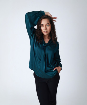 Strong and Brave Casual Solid Women Green Top