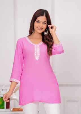 NEW4U Casual Embroidered Women Pink Top