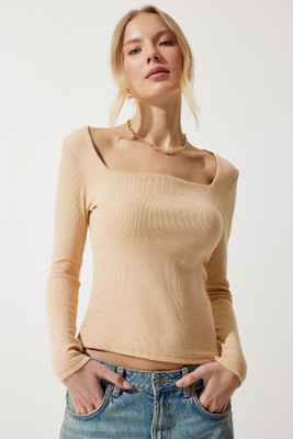 Redamancii Casual Solid Women Beige Top