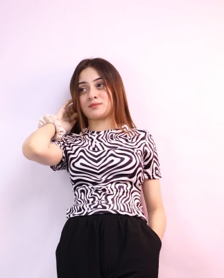 BExyzee Casual Printed Women White, Black Top