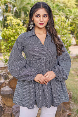 EVAROO Women Printed Flared Kurta(Black)