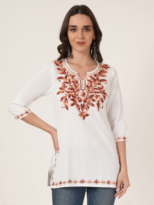 Miss Peach Women Embroidered A-line Kurta(White)