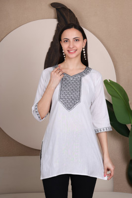 zuha enterprises Casual Embroidered Women Maroon Top