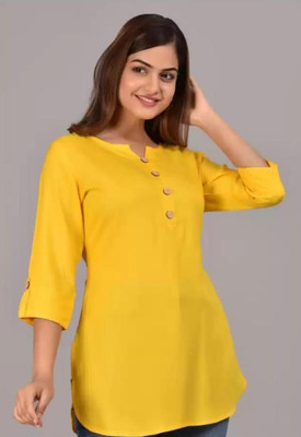 REHAN Women Solid Straight Kurta(Yellow)