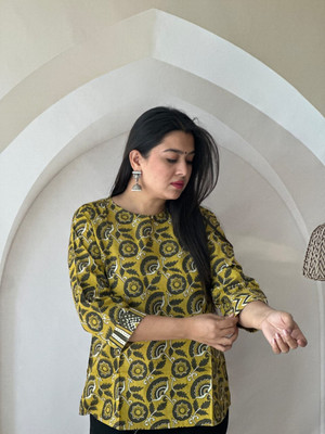 craftwell studio Casual Printed Women Yellow, Green Top