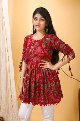 SHYAMLI FASHION Casual Printed Women Maroon Top
