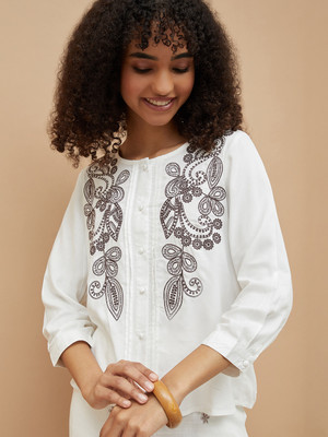 Fame Forever by Lifestyle Casual Embroidered Women White Top