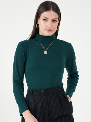 HouseOfCommon Casual Solid Women Dark Green Top