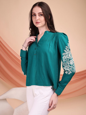 Kinjo Casual Embroidered Women Green Top