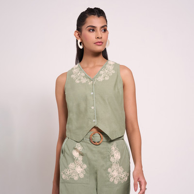 Akkriti by Pantaloons Casual Embroidered Women Green Top
