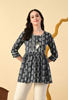 METAFAB Women Embroidered Flared Kurta(Grey, White)
