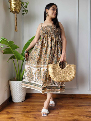 Shiv Homiefix Women Maxi Green, Multicolor Midi/Calf Length Dress