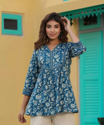 Golden Wings Casual Floral Print Women Blue Top