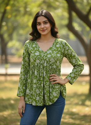 Desi Beats Casual Floral Print, Printed Women Green Top