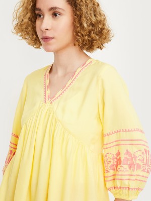 MAX Casual Printed Women Yellow Top