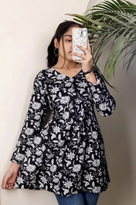 Alzara Casual Printed Women Black Top