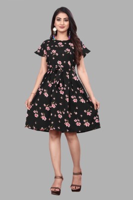 FabMint Women A-line Black Dress