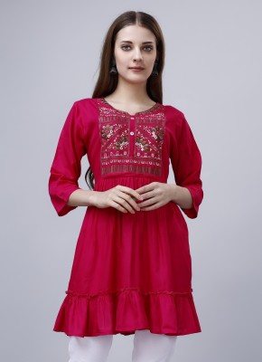 Ratnavali Casual Embroidered Women Pink Top