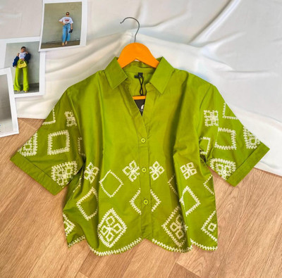 HIYAN TEXTILES Casual Embroidered Women Light Green Top