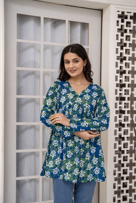 NeeraFashion Casual Printed Women Green Top